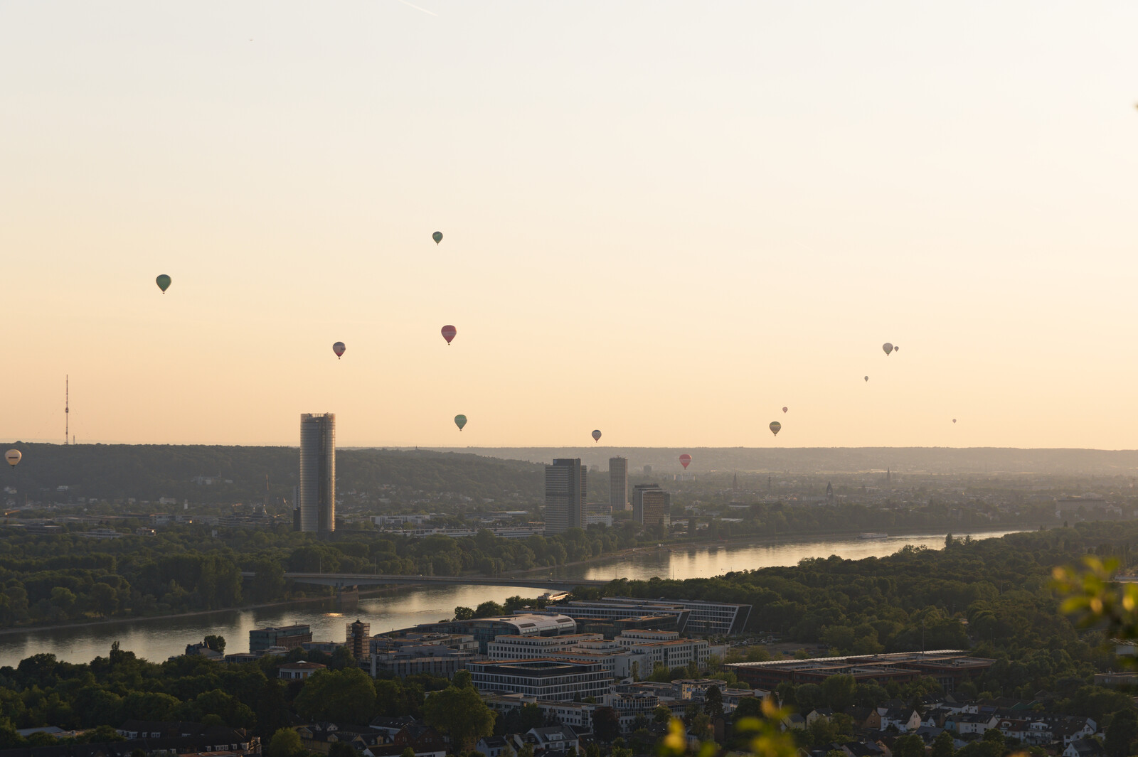 Massenstart 14. Ballonfestival Bonn